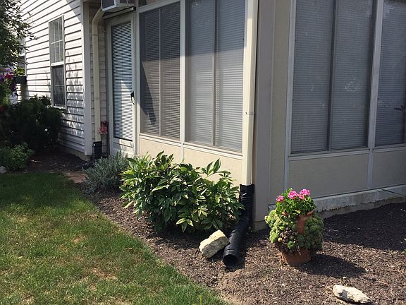 3rd image of 103 Deubner Dr
