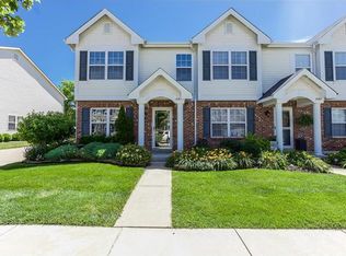 441 Wild Oak Dr, O'Fallon, MO 63368