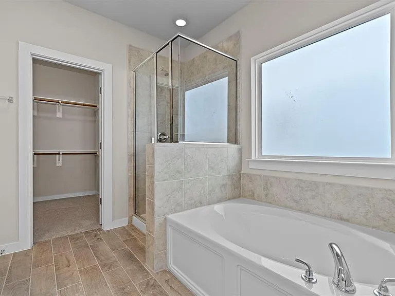 228 Appleberry Ln — Photo 9