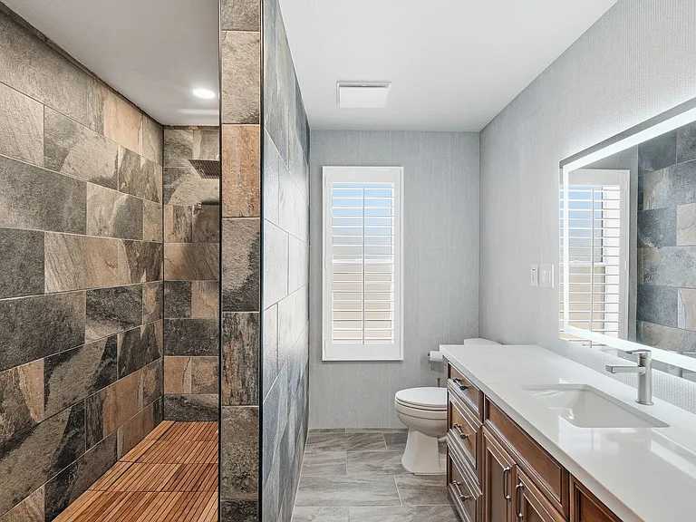 2610 S Fairfield Dr — Photo 20