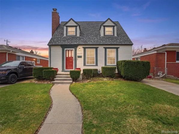 15139 University St, Allen Park, MI 48101