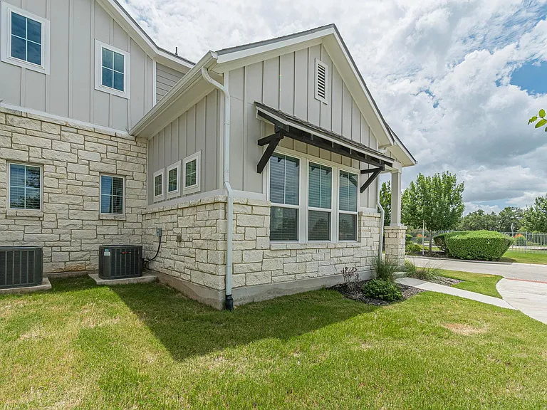 105 Harborside Dr #101 — Photo 3