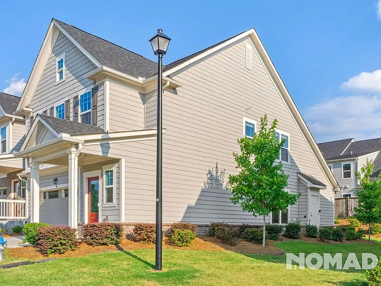 15 Millican Dr — Photo 2