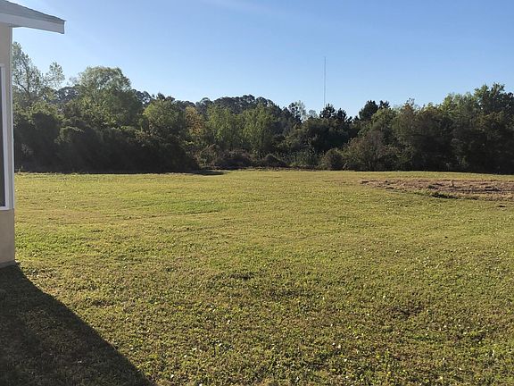 5th image of 323 Water Crest Dr