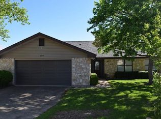 2514 Rogers Cir, Kerrville, TX 78028