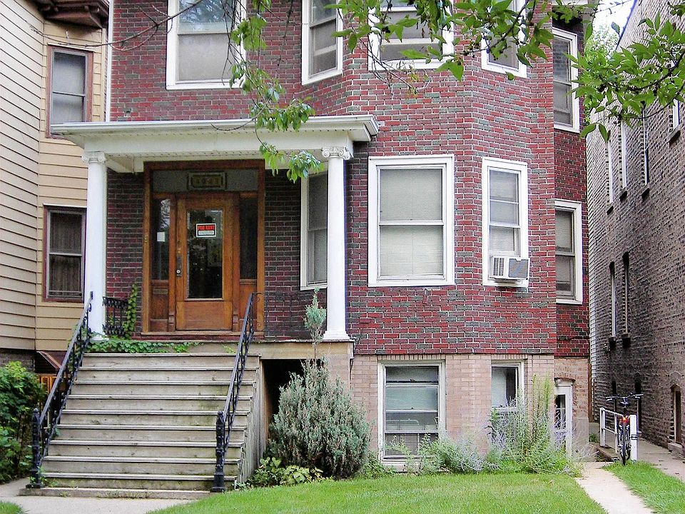 1st image of 4943 N Winchester Ave