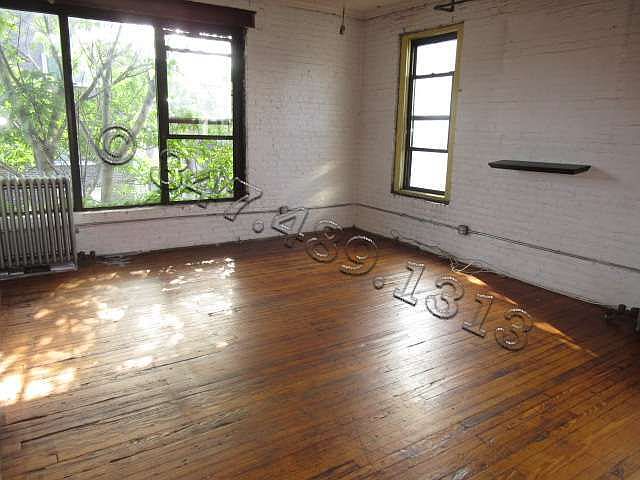 1st image of 132 N 5th St APT 3I