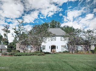 307 Natchez Ct, Flowood, MS 39232