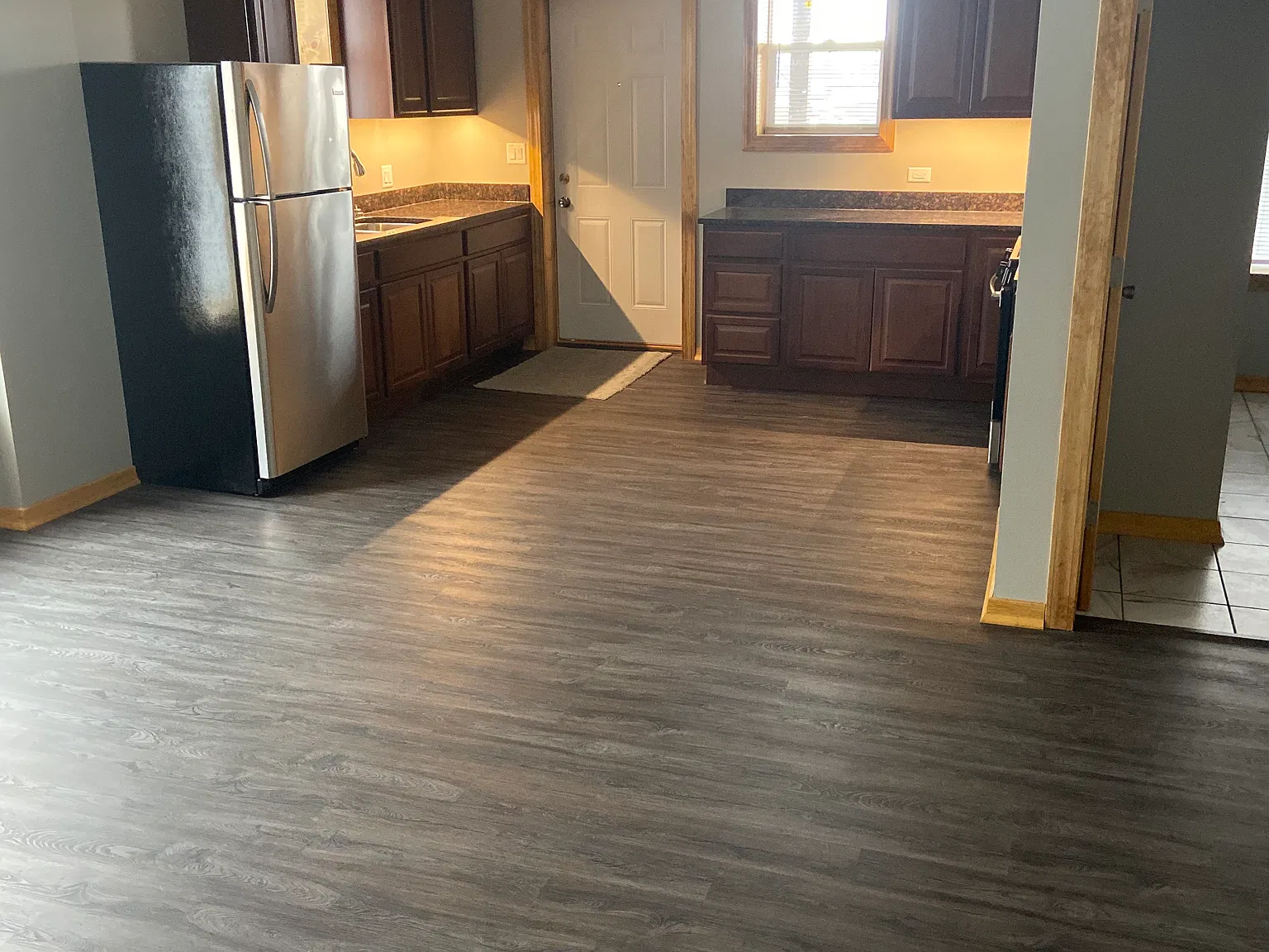 3 bed, 1200 sqft, $1,550 — Photo 3