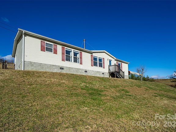 2nd image of 27 Moonflower Mountain Ln