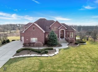 18655 S Pineprairie Dr, Mokena, IL 60448