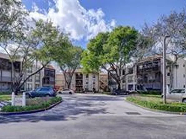 6701 N University Drive #216, Tamarac, FL 33321