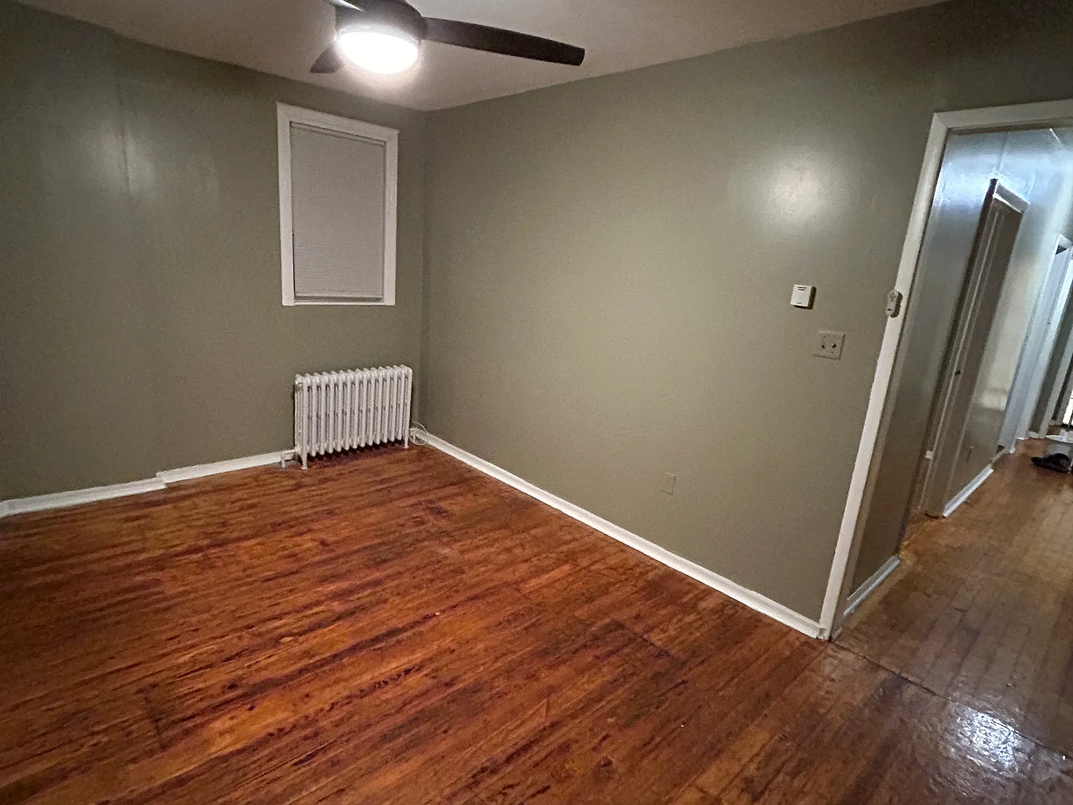 1 bed, 800 sqft, $1,240 — Photo 3
