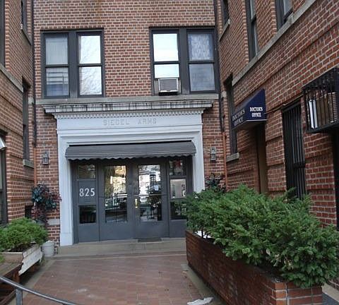 5th image of 825 Walton Ave APT 4C