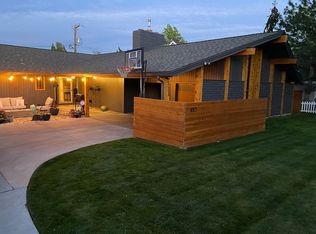 160 Crestview Pl, Reno, NV 89509