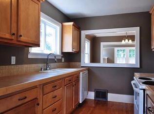 3002 W Saint Paul Ave, Milwaukee, WI 53208