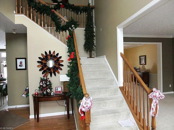 4th image of 9313 Lakeview Dr
