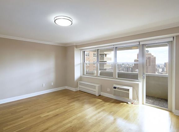 5th image of 80 N Moore St #8028K