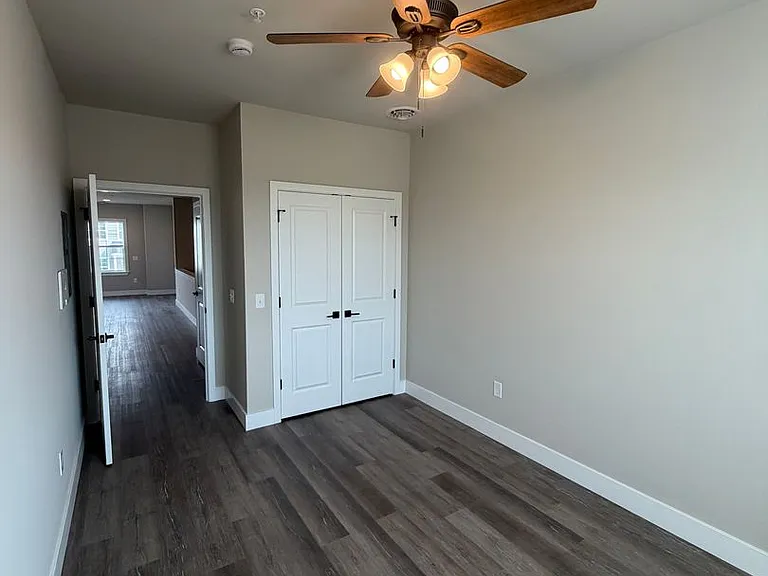 Salem Run Apartments Phase 2 — Photo 308