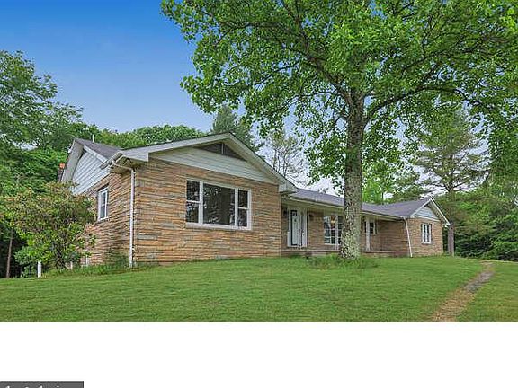 3rd image of 1213 Cash Valley Rd