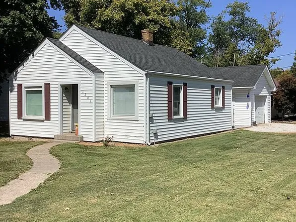 1201 W Carpenter St, Jerseyville, IL 62052