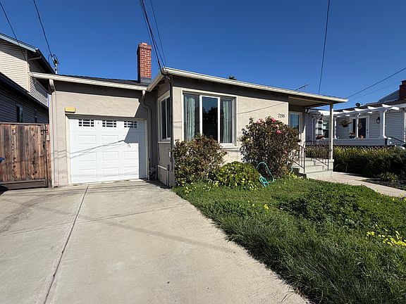 2nd image of 2196 Buena Vista Ave