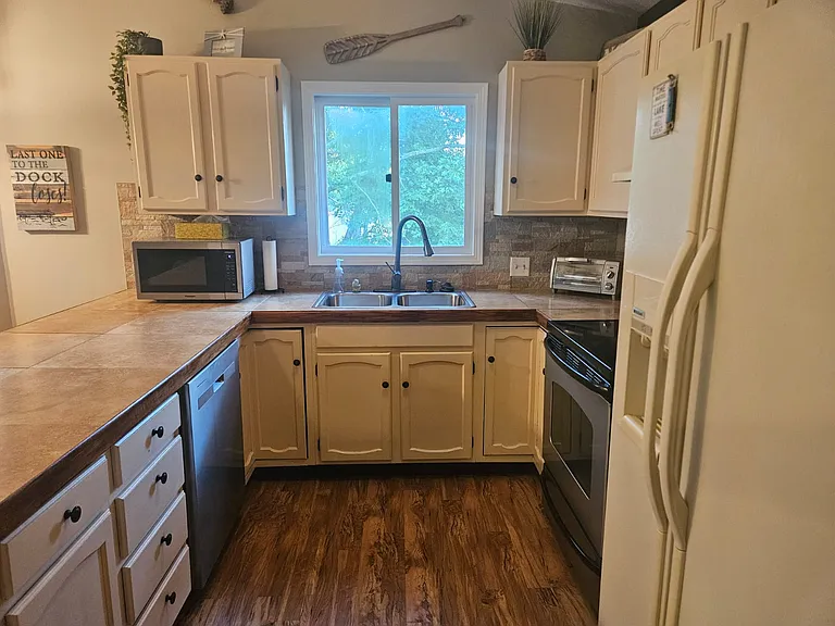 6505 Bella Vista Dr NE #302 — Photo 19