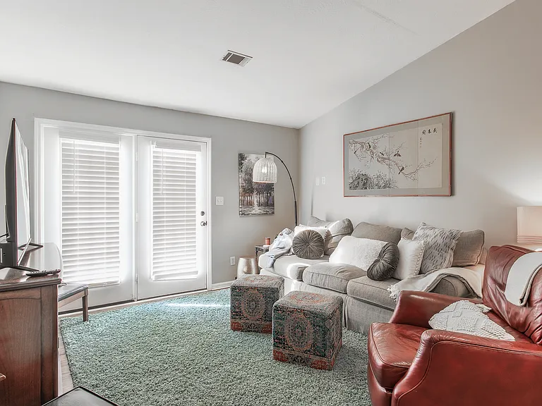 210 Karlie Ct #210 — Photo 6