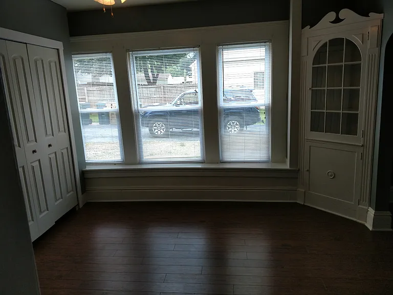 1522 Campbell St #2 — Photo 6