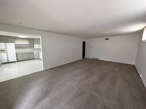 119 River St -Martin Apts Photo 1