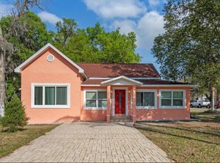 308 N Prescott St, Eustis, FL 32726