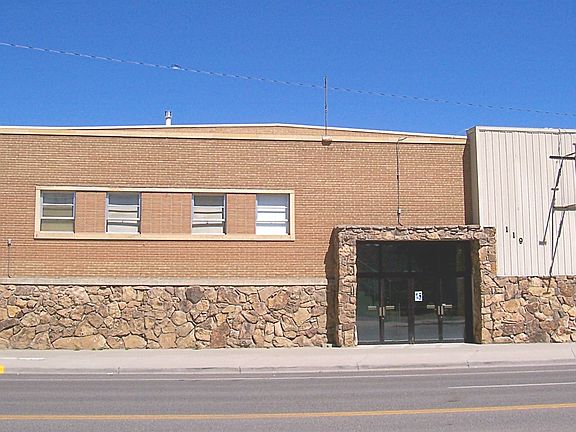 2nd image of 119 S 6th St