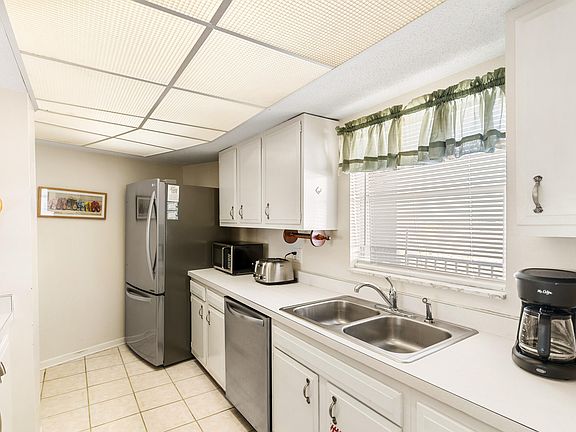 3rd image of 909 Santa Rosa Blvd Unit 235