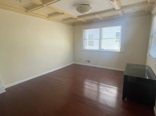 330 Seguine Ave #1A, Staten Island, NY 10309