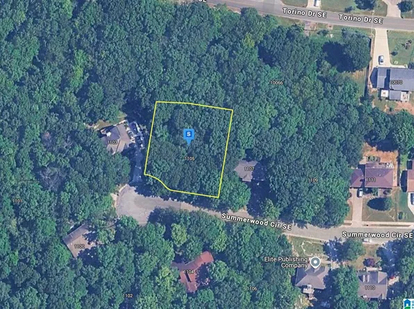 1105 Summerwood Cir SE, Huntsville, AL 35803