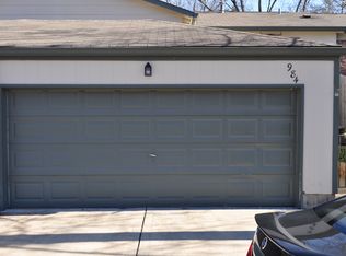 984 Silversprings Ln, Ballwin, MO 63021