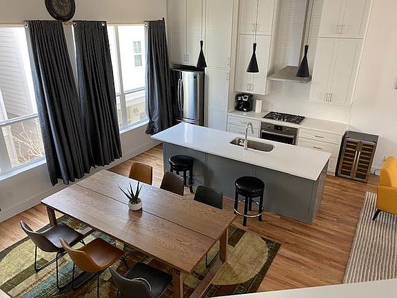 2nd image of 2226 N Garrett Ave APT 104