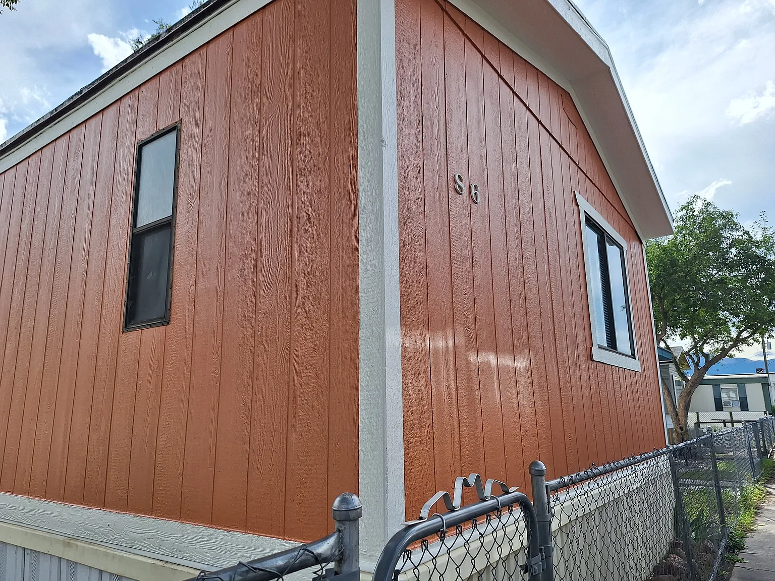 3 bed, $1,280 — Photo 2