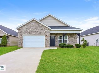 219 Beau Claire Cir, Warner Robins, GA 31093