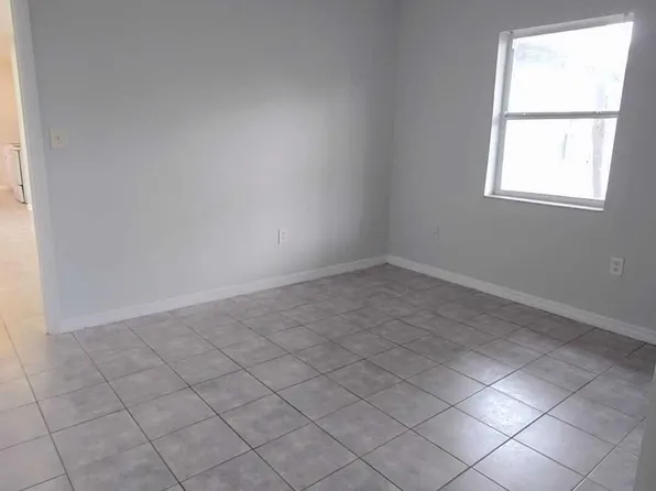 621 NW 5th Ave, Pompano Beach, FL