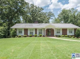 1312 Wickford Rd, Vestavia Hills, AL 35216