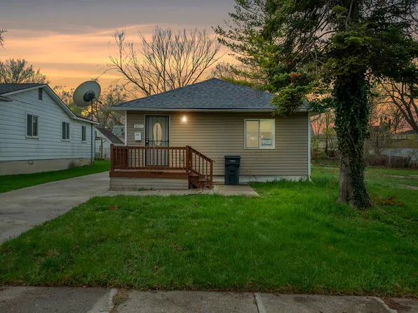 801 Cameron Ave, Pontiac, MI 48340