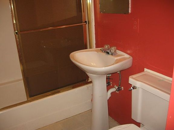 4th image of 805 E Mariposa Way