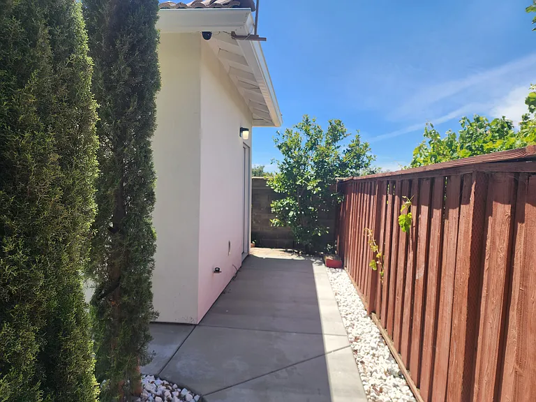 849 Emily St #ADU — Photo 7