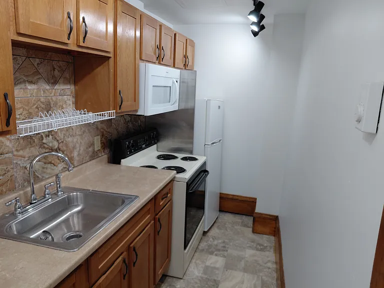 25 S William St #1 — Photo 1