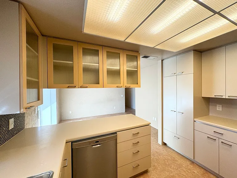 58155 Carlyle Dr — Photo 11