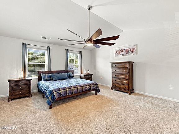 5th image of 342 Tina Mae Drive