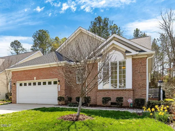 408 Knotts Valley Ln, Cary, NC 27519