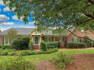 6029 Great Oaks Dr, Summerfield, NC 27358