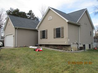 3103 Kettering Hts, Flint, MI 48507